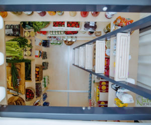 Piwniczka ziemianka w ogrodzie