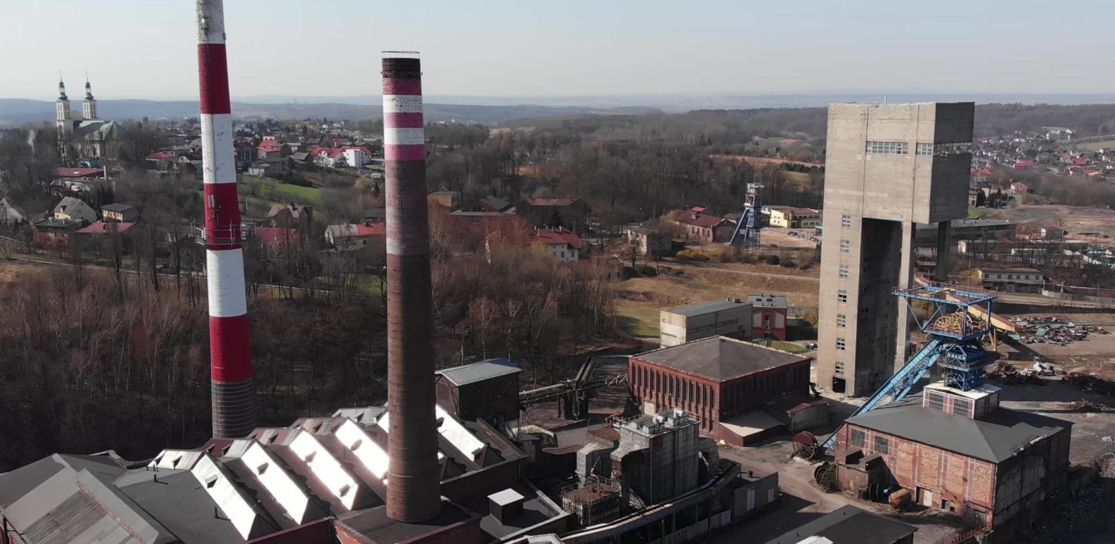 Pszów: Śląska Perła Pielgrzymkowa z Uśmiechniętą Madonną. Odkryj "Wieś Psów"