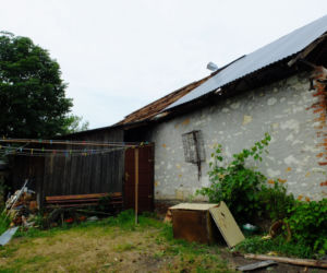 Przez gminę Wilków przeszła potężna nawałnica. Kilkadziesiąt budynków jest zniszczonych