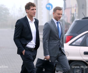 M jak miłość. Marcin (Mikołaj Roznerski), Andrzej Budzyński (Krystian Wieczorek)