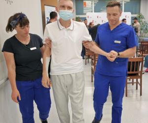 Kacpra prawie wykończyła grypa. Dostał nowe płuca i dzięki temu dożył do swojej osiemnastki