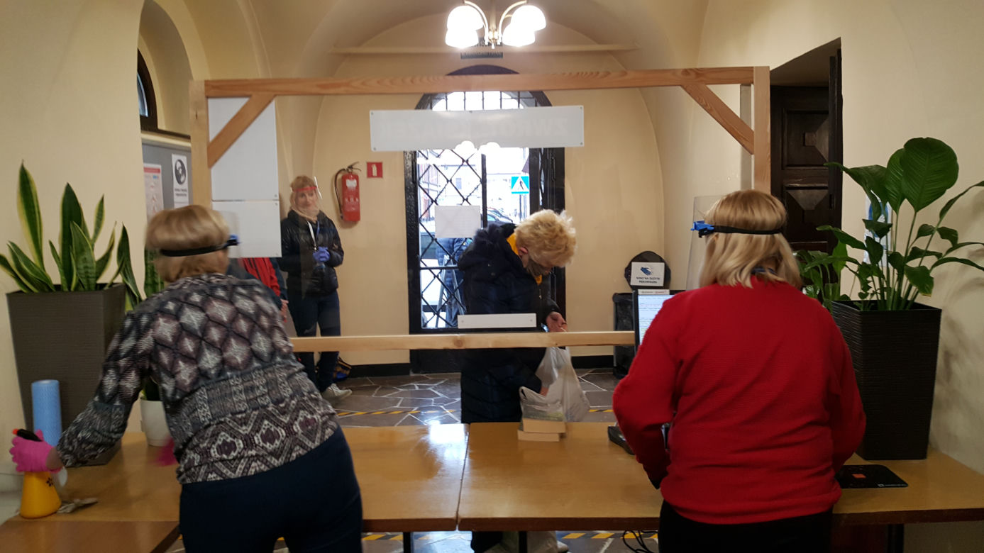 Środki bezpieczeństwa w Sądeckiej Bibliotece Publicznej