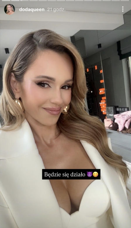 Doda cała na biało