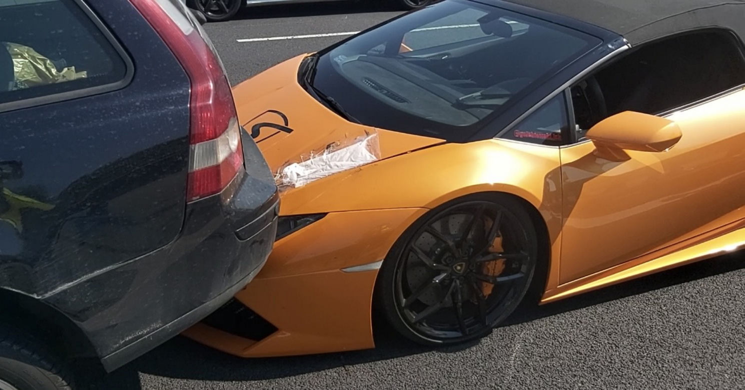  Lambo za 1,5 mln rozbite, alfa romeo na dachu. Wielkie kraksy w Warszawie