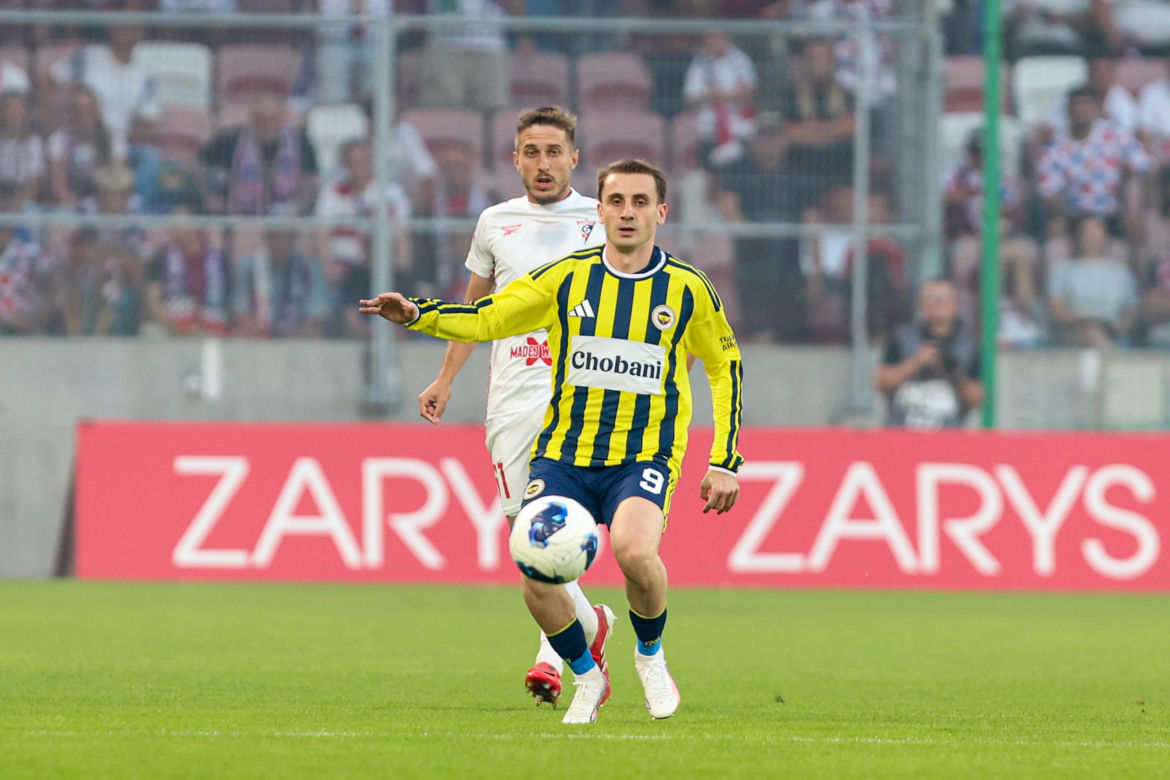Zobaczcie zdjęcia kibiców z meczu Górnik - Fenerbahce i krótkie podsumowanie środowego spotkania na se.pl