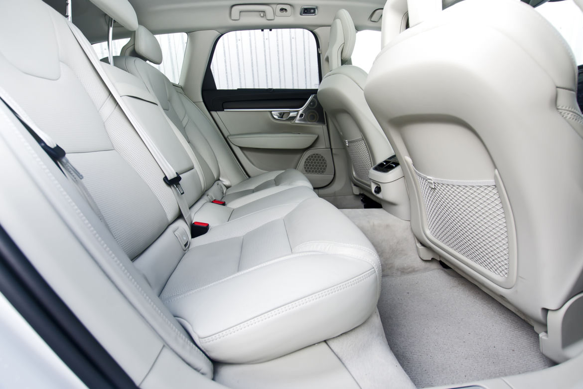 Volvo V90 Cross Country T6