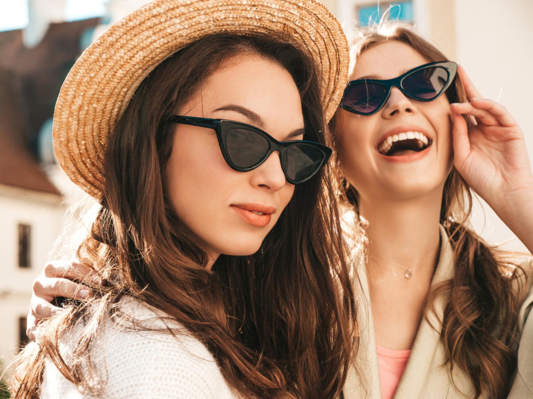 Najmodniejsze okulary na lato. Te modele dodadzą szyku każdej stylizacji!
