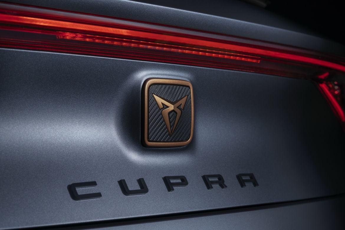 Nowa Cupra Leon (2021)