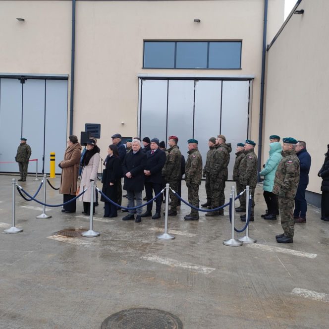 Otwarcie hali remontowej w 18. Łomżyńskim Pułku Logistycznym