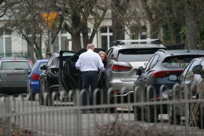 Premier Donald Tusk ruszył na pomoc żonie