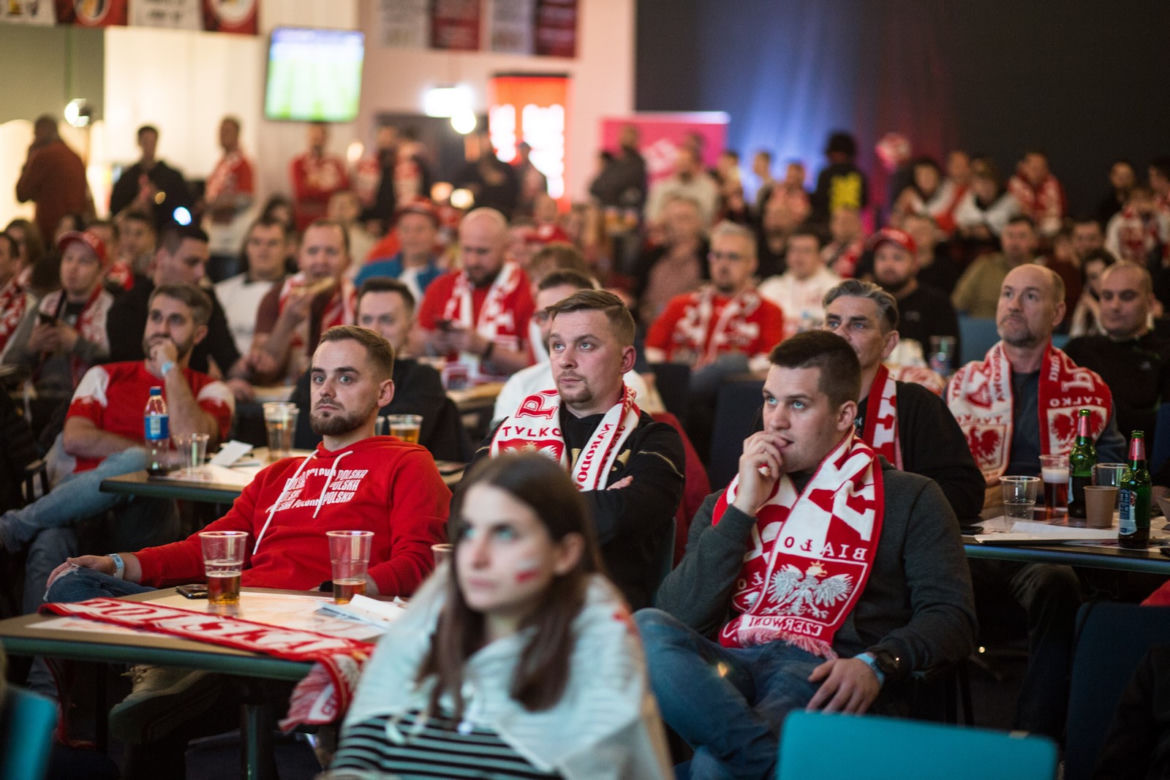 Strefa kibica na Stadionie Śląskim w czasie meczu Polska-Meksyk