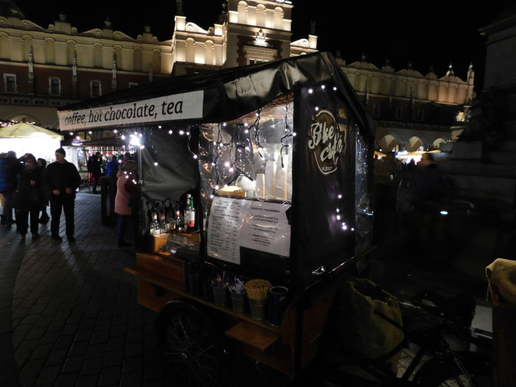 Wspaniały klimat na Jarmarku Bożonarodzeniowym w Krakowie