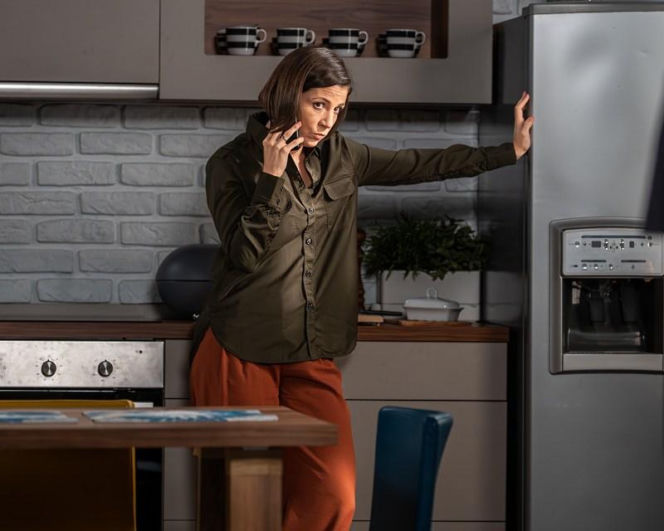 "Pierwsza miłość": Teresa trafia do kliniki z zawałem serca. Wkrótce Marek otrzymuje tragiczne wieści - Teresa nie żyje...