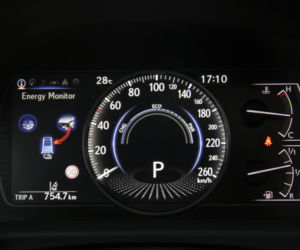 Lexus ES 300h Omotenashi