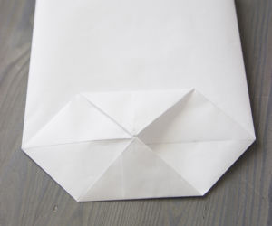 DIY: papierowa torba osłonka na doniczkę