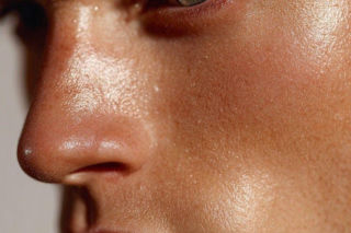 Komfort dla męskiej skóry - zimowa pielęgnacja dla panów