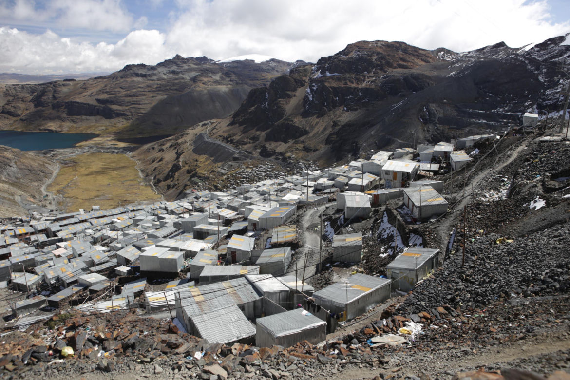 Najwyżej położone miasto na świecie  - La Rinconada w Peru