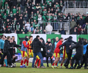 Wielka awantura na meczu Korona - Radomiak