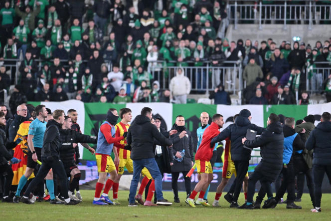 Wielka awantura na meczu Korona - Radomiak