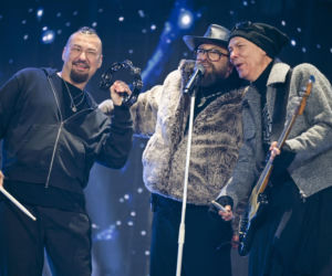 Perfect w nowym kształcie z pierwszym utworem!