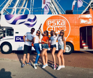 Wakacyjny bus Radia ESKA przyjechał do Trójmiasta! [ZDJĘCIA]