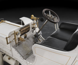 Nazwa Mercedes obchodzi 120 lat
