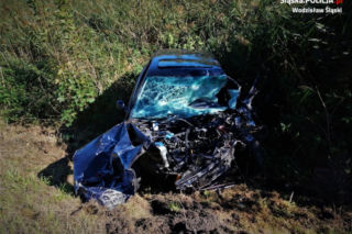 Połomia: Makabryczny wypadek na drodze! Ciężarówka ZMIAŻDŻYŁA auto. Kierowca nie żyje