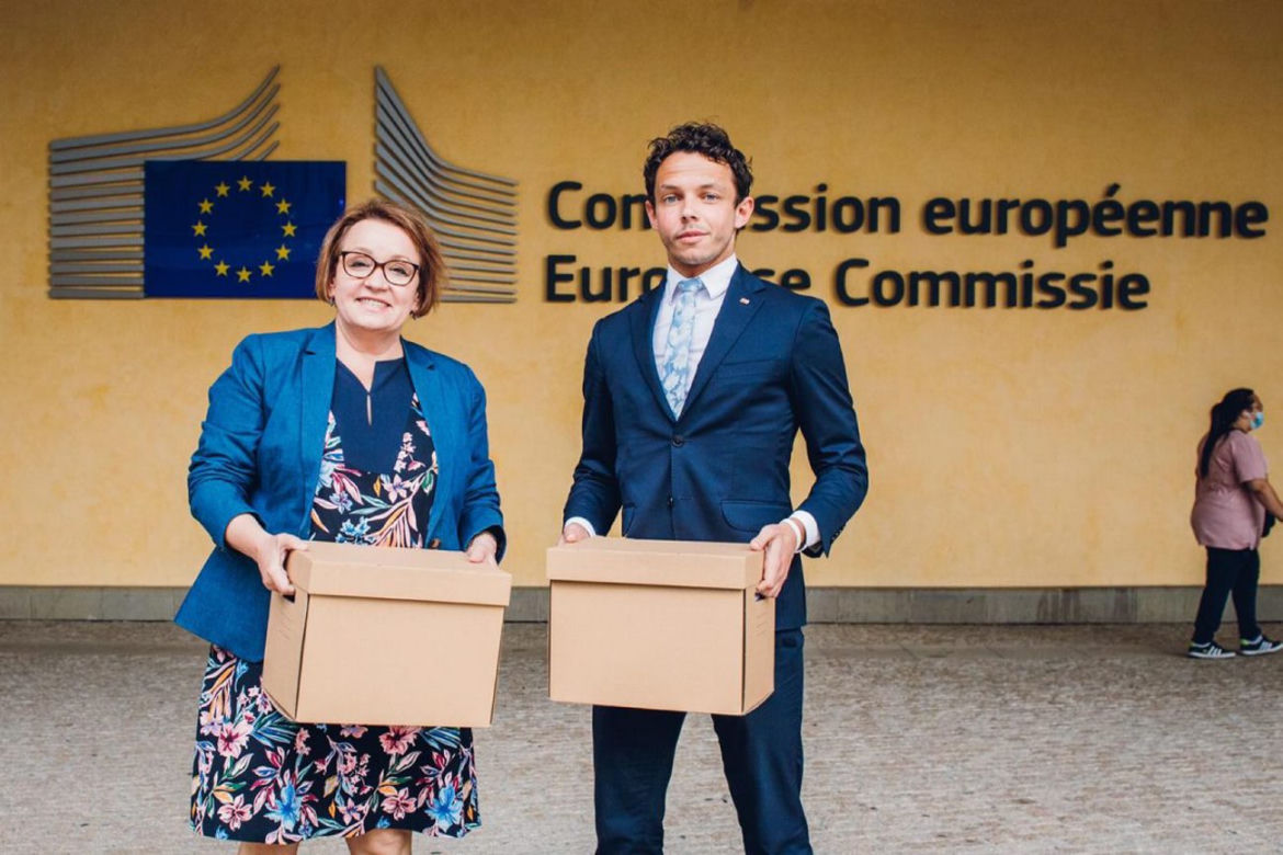 ZUPEŁNIE odmieniona Anna Zalewska! Jest nie do poznania