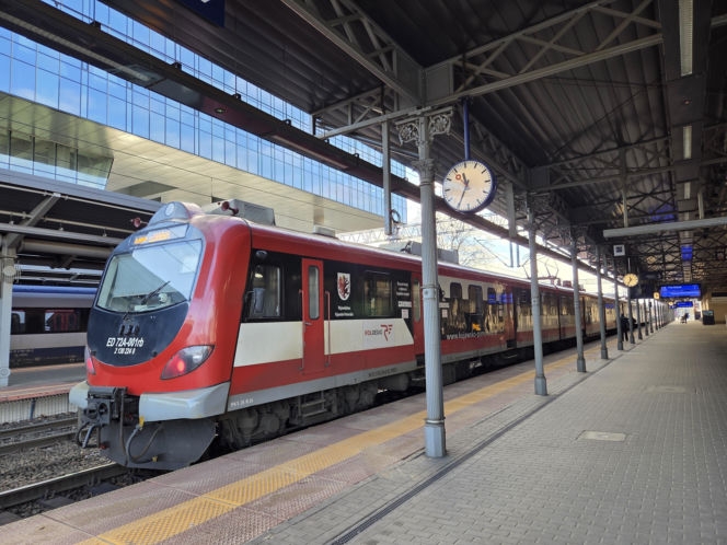 Kiedyś straszył pasażerów, a teraz jest chlubą miasta! Tak zmienił się dworzec PKP w Bydgoszczy