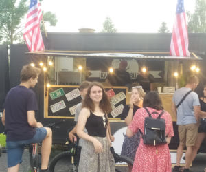 foodtracki na Bulwarach nad Sołą