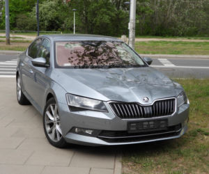 Auto wjechało w 10-latka na hulajnodze. Chłopiec w szpitalu