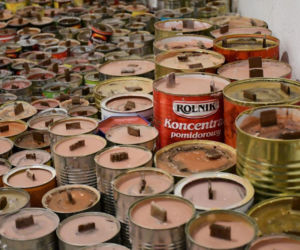 Bydgoszczanie robią świece dla żołnierzy ukraińskich. Dają ciepło w okopach Będziemy to robić tak długo, jak długo potrwa wojna 