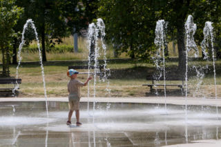 Polska rozgrzeje się do czerwoności! IMGW ostrzega przed ekstremalnym upałem