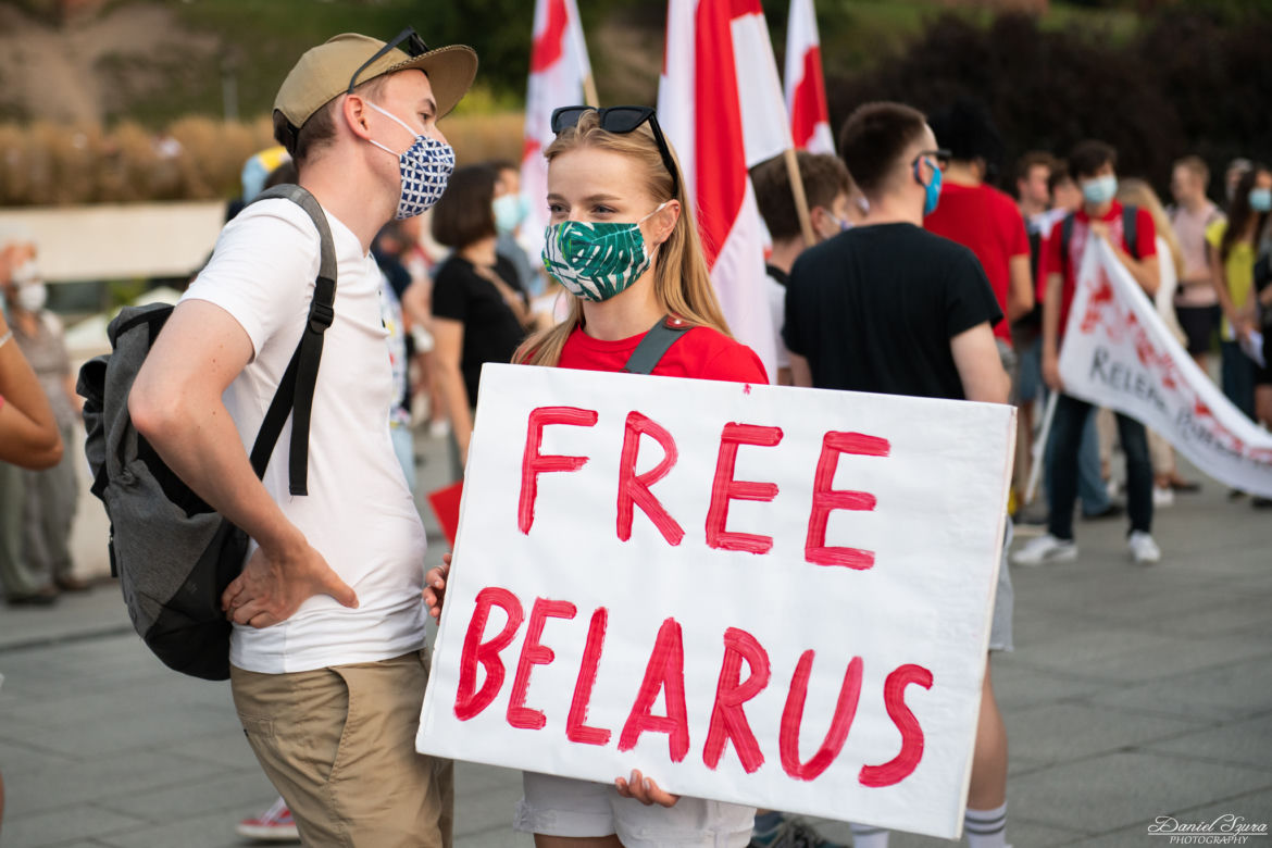 Marsz solidarności z Białorusinami w Krakowie