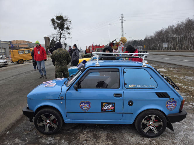 Retro Karawana WOŚP w Bydgoszczy ruszyła po raz ósmy. Ponad 19 tys. zł dla dzieci