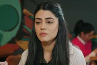 Panna młoda, odcinek 25: Gdy Engin decyduje się pomóc bratu Hancer, Cihan oskarża go o zdradę