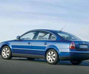 Minister pracy i polityki społecznej Władysław Kosiniak-Kamysz - Volkswagen Passat 1.9 JTD 2003