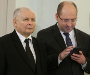 Adam Bielan. Moje dzieci rysują koty prezesowi