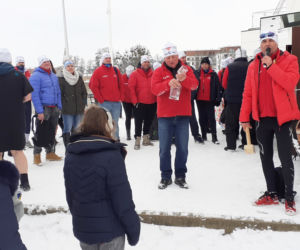 Zobacz kąpiel Wesołych Morsów Z Jezioraka w ramach WOŚP w Iławie