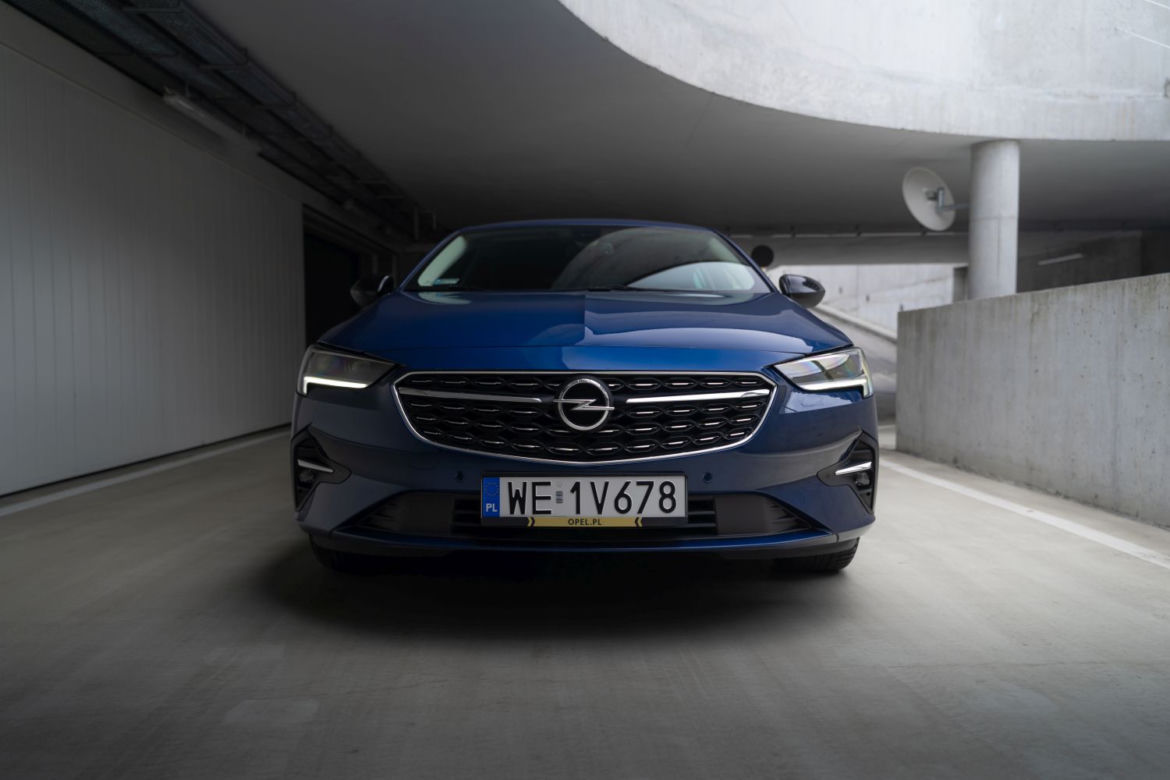 Opel Insignia Grand Sport 2.0 Turbo 200 KM AT9 Business Elegance