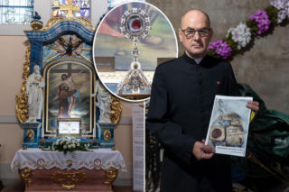 Relikwie świętych przeleżały lata wśród mioteł! Ksiądz znalazł je w pudełku po marmoladzie