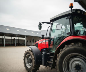 Nowe ciągniki na 2026 rok to coś więcej niż moc silnika. Rewolucja dzieje się w kabinie i napędzie