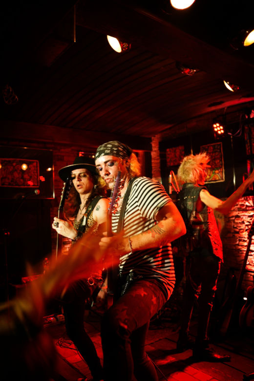 Energetyczny koncert Wildstreet w toruńskim Hard Rock Pubie Pamela