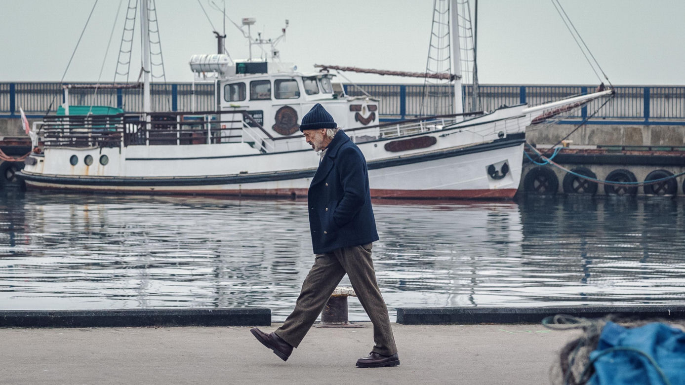 Bartosz Gelner, czyli serialowy Franz z "Zatoki szpiegów", w nowym serialu HBO Max. O czym opowiada "Scheda"?