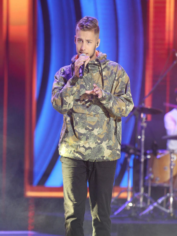 Michał Szczygieł zachwycił w „The Voice of Poland”, a teraz jego hitów słucha cała Polska. Tak wyglądał jeszcze parę lat temu.