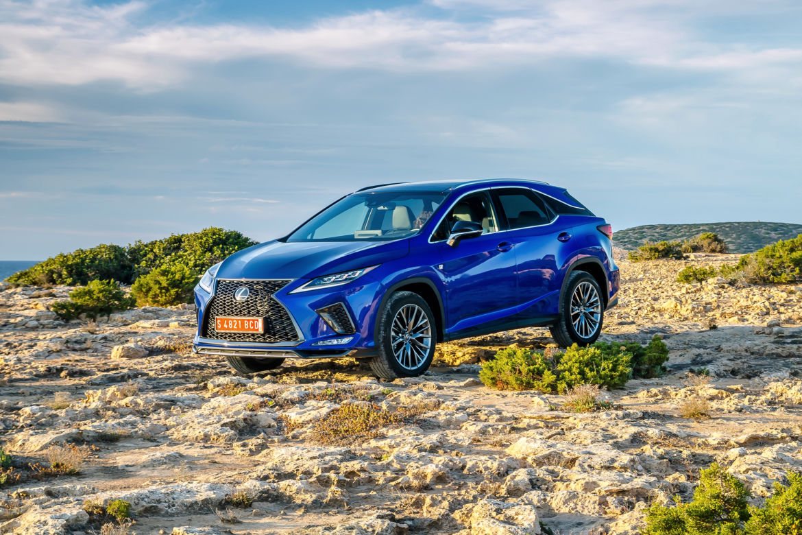 Lexus RX lifting 2020