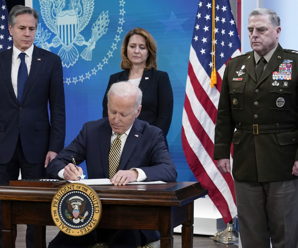 Wojna na Ukrainie. Joe Biden podpisał ustawę przeznaczającą dodatkowe 800 mln dolarów dla Ukrainy