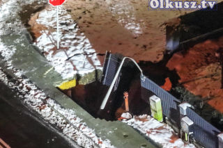 Gigantyczne zapadlisko w Olkuszu. Ziemia osunęła się tuż przy domu. Ewakuowano mieszkańców