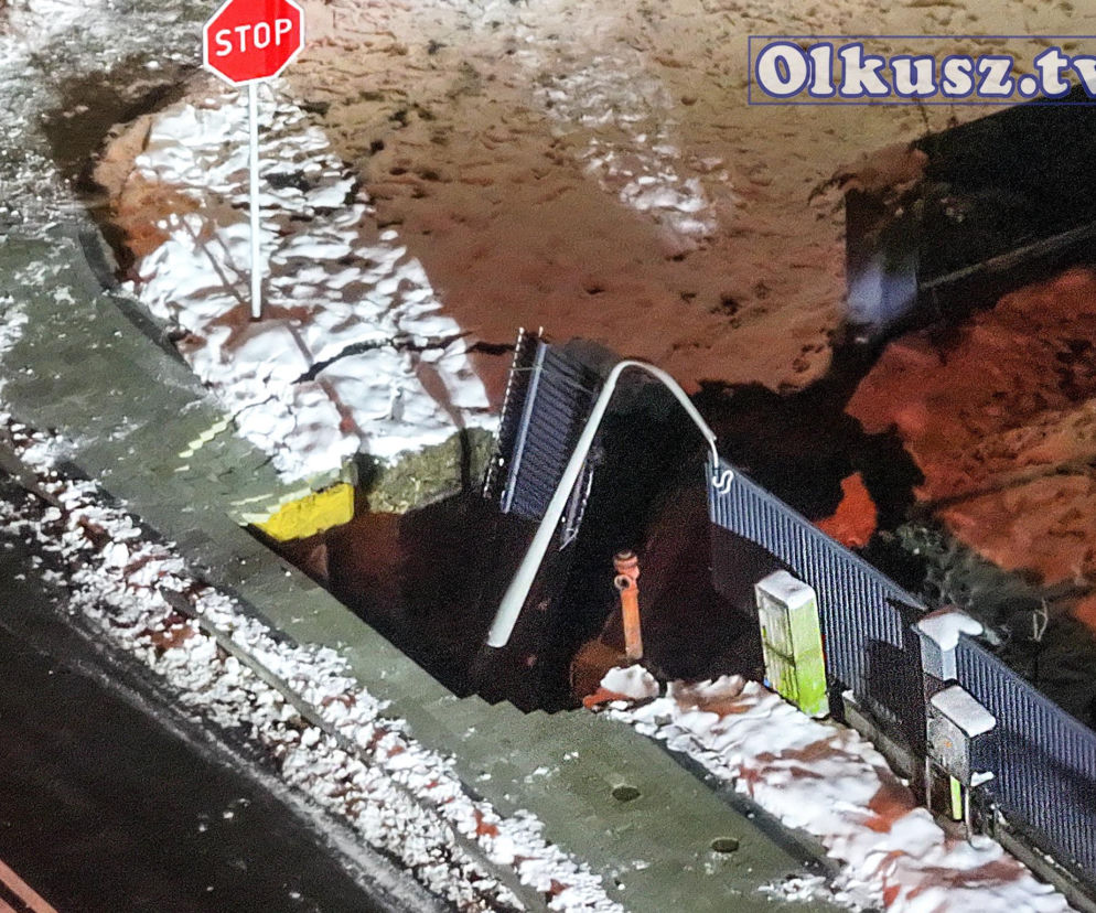 Gigantyczne zapadlisko w Olkuszu. Ziemia osunęła się tuż przy domu. Ewakuowano mieszkańców