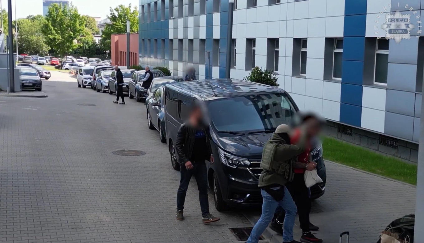 Śląscy kryminalni rozwiązali sprawę zabójstwa sprzed lat. Aresztowano sprawców bestialskiej zbrodni